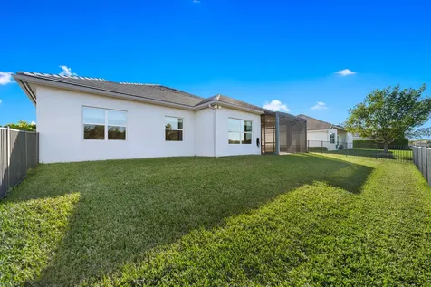 4777 Four Lakes Circle Vero Beach FL 32968