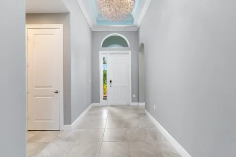 4777 Four Lakes Circle Vero Beach FL 32968