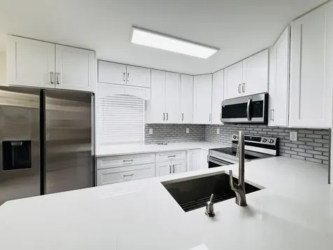 293 Flanders G Delray Beach FL 33484