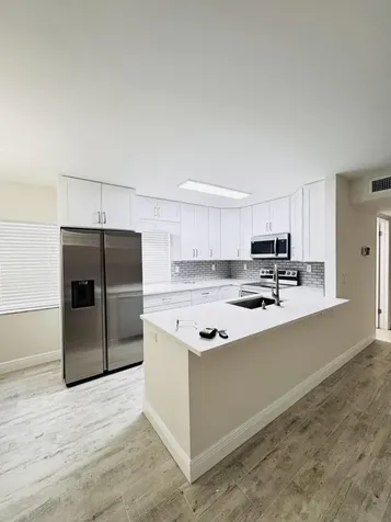 293 Flanders G Delray Beach FL 33484