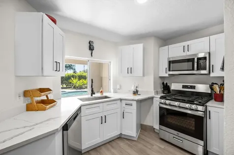 907 Antigua Avenue Fort Pierce FL 34982