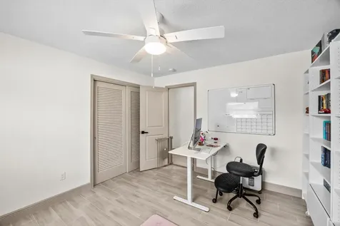 907 Antigua Avenue Fort Pierce FL 34982