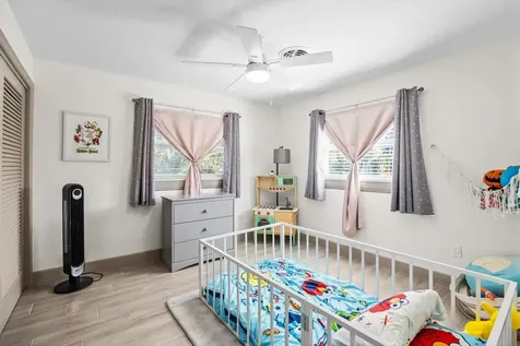 907 Antigua Avenue Fort Pierce FL 34982