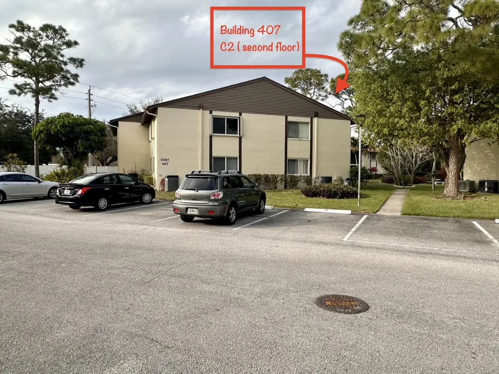 5991 Whispering Pine Way Greenacres FL 33463