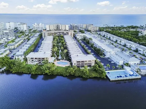 3605 S Ocean Boulevard South Palm Beach FL 33480