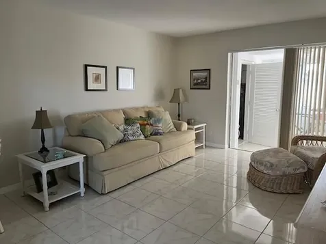 2895 Crosley Drive West Palm Beach FL 33415