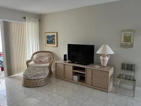 2895 Crosley Drive West Palm Beach FL 33415