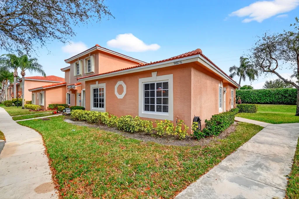 9876 Kamena Circle Boynton Beach FL 33436