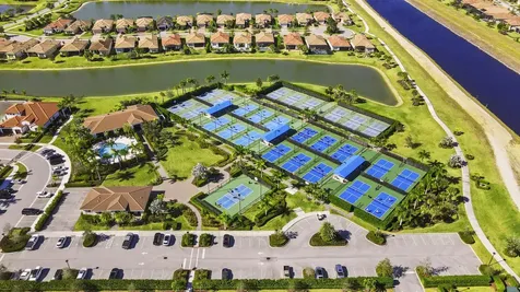 9091 Sw Arco Way Port Saint Lucie FL 34987