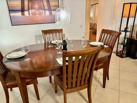 3225 South Street Hollywood FL 33021