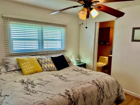 3225 South Street Hollywood FL 33021