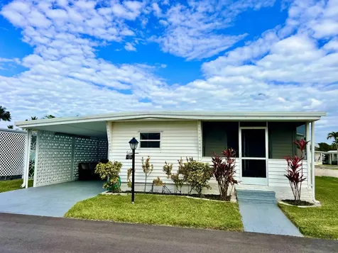 3225 South Street Hollywood FL 33021