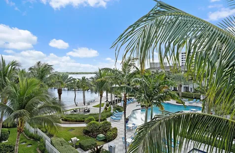 106 Water Club Court North Palm Beach FL 33408