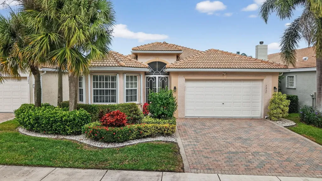 7237 Morocca Lake Drive Delray Beach FL 33446