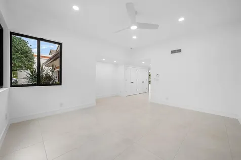 6547 Via Rosa Boca Raton FL 33433