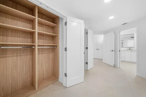 6547 Via Rosa Boca Raton FL 33433