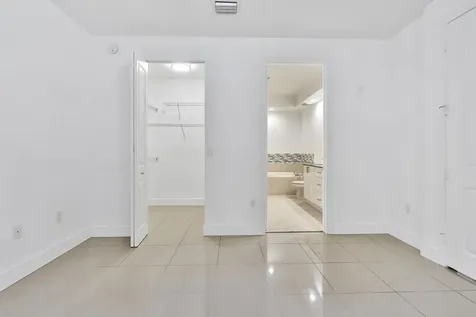 3020 NW 125th Avenue Sunrise FL 33323
