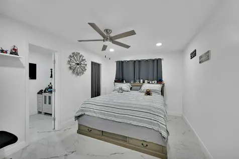 2404 Dade Road Fort Pierce FL 34982