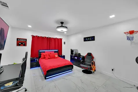 2404 Dade Road Fort Pierce FL 34982