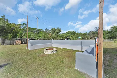 2404 Dade Road Fort Pierce FL 34982