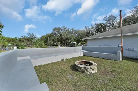 2404 Dade Road Fort Pierce FL 34982