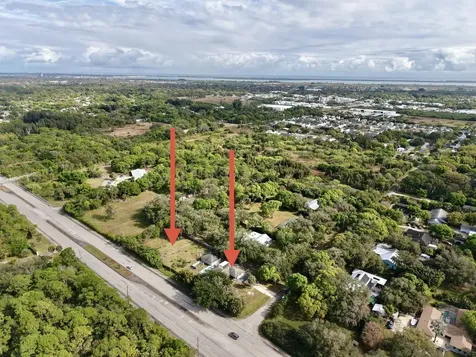2404 Dade Road Fort Pierce FL 34982