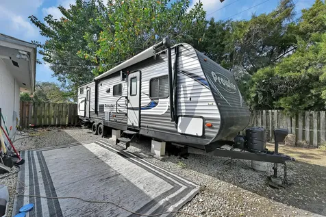 2404 Dade Road Fort Pierce FL 34982