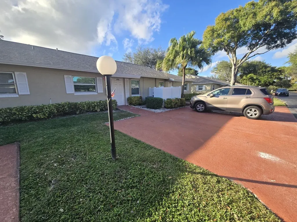 18765 Candlewick Drive Boca Raton FL 33496