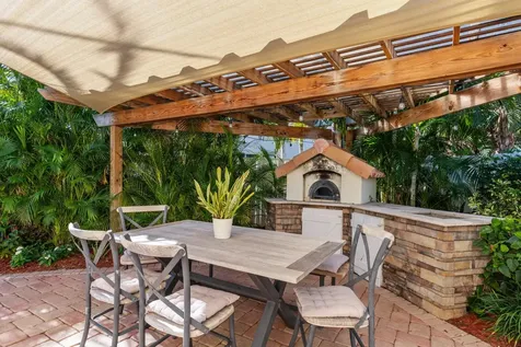 340 N Country Club Boulevard Boca Raton FL 33487