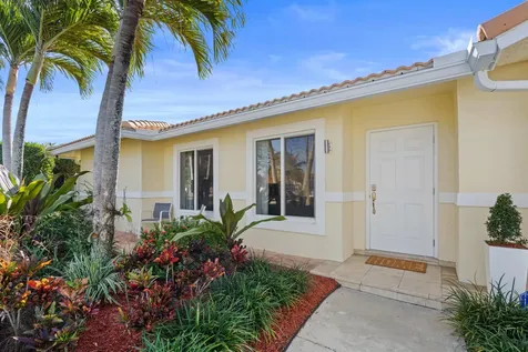 340 N Country Club Boulevard Boca Raton FL 33487