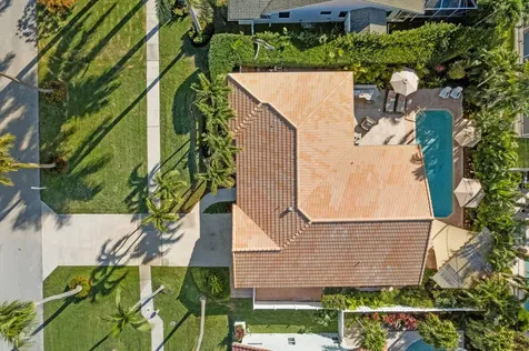 340 N Country Club Boulevard Boca Raton FL 33487