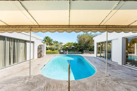 950 Sw Mulberry Way Boca Raton FL 33486
