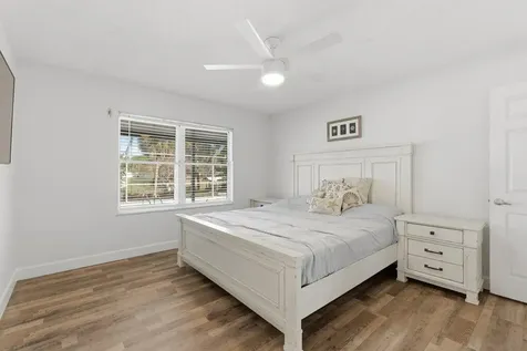 131 Ne Naranja Avenue Port Saint Lucie FL 34983