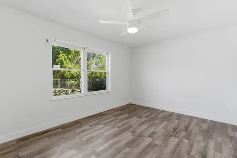 131 Ne Naranja Avenue Port Saint Lucie FL 34983