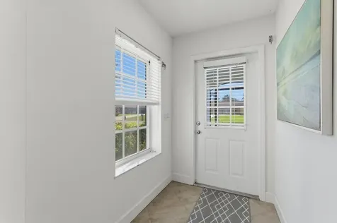 131 Ne Naranja Avenue Port Saint Lucie FL 34983