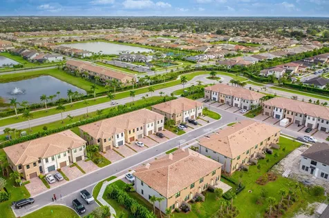 4819 Indio Trail Lake Worth FL 33467