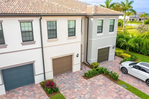 4819 Indio Trail Lake Worth FL 33467