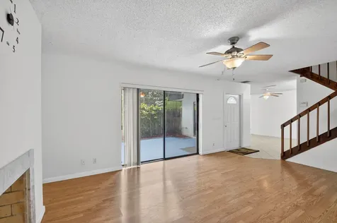 176 Woodland Road Palm Springs FL 33461
