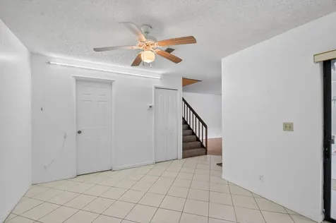 176 Woodland Road Palm Springs FL 33461
