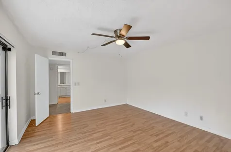 176 Woodland Road Palm Springs FL 33461