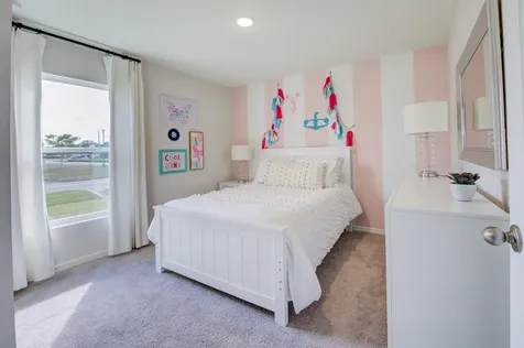 573 Sw Bayshore Boulevard Port Saint Lucie FL 34984