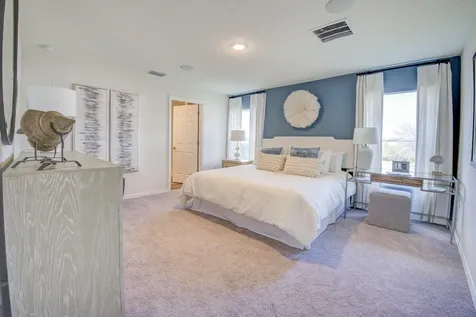 573 Sw Bayshore Boulevard Port Saint Lucie FL 34984