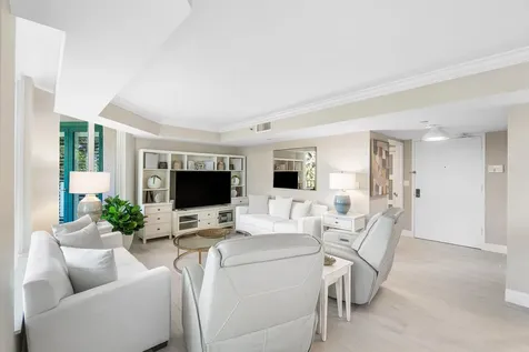 100 Se 5th Avenue Boca Raton FL 33432