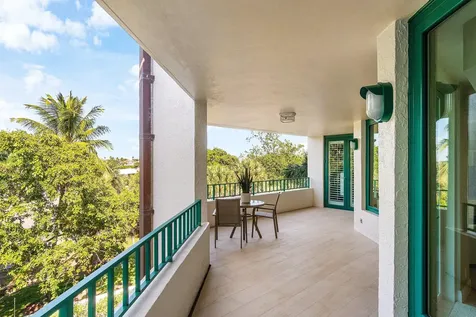100 Se 5th Avenue Boca Raton FL 33432
