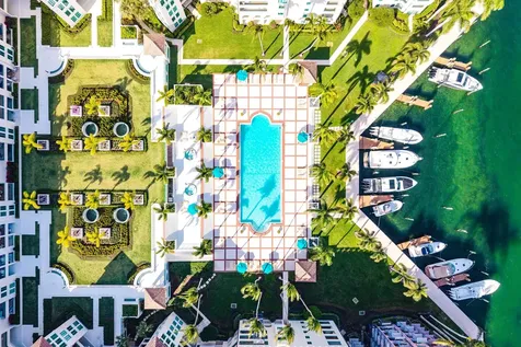 100 Se 5th Avenue Boca Raton FL 33432