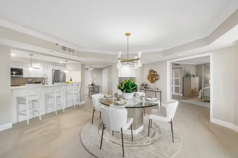 100 Se 5th Avenue Boca Raton FL 33432