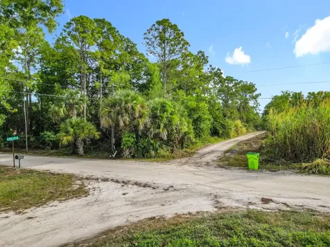 15595 43rd Road Loxahatchee Groves FL 33470