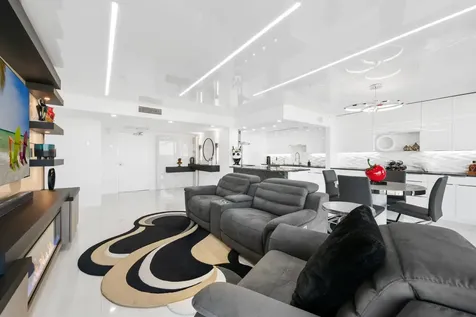 899 Jeffery Street Boca Raton FL 33487