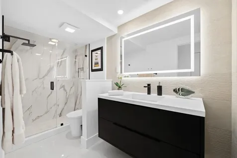 899 Jeffery Street Boca Raton FL 33487
