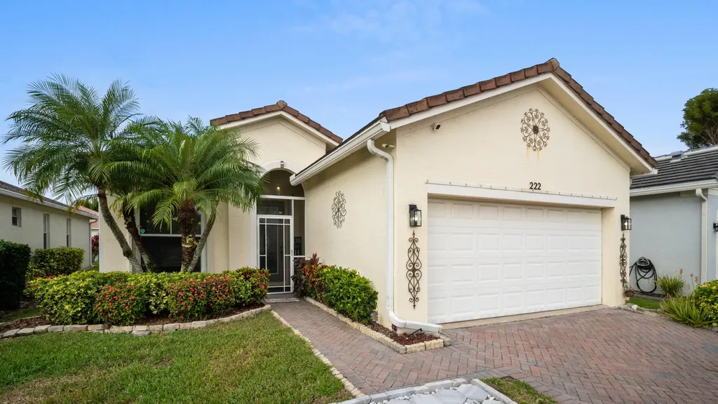 222 Sw Manatee Springs Way Port Saint Lucie FL 34986